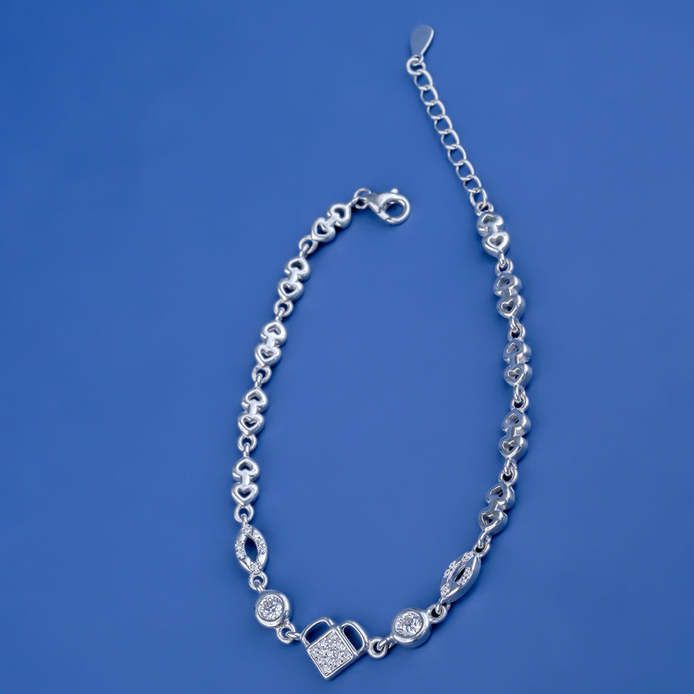 Fancy Design With Diamond Heart 925